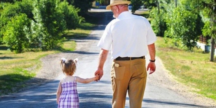 Папа Римский учредил международный день дедушек и бабушек