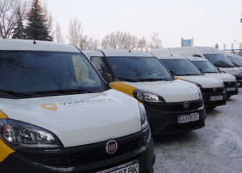 Николаевская дирекция «Укрпошты» получила 10 новых автомобилей. Ждут еще 91 (ФОТО, ВИДЕО)