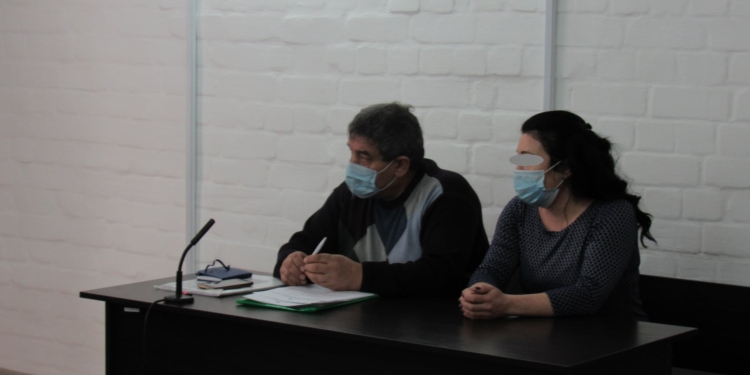 В Николаеве начали слушать дело о смерти новорожденного, которого вынесла на мороз умирать собственная мать (ФОТО)