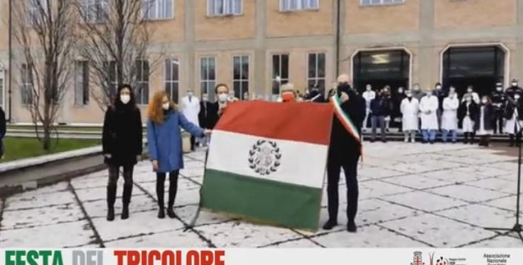 День Государственного флага в Италии в этом году посвятили врачам, борющимся с пандемией (ВИДЕО)