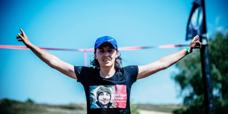 Все награды турнира “Гонки наций” собрала в память погибшего в АТО бойца девушка из Николаева