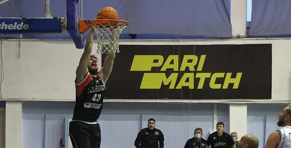 МБК “Николаев” проиграл на своем поле “Черкаським мавпам”