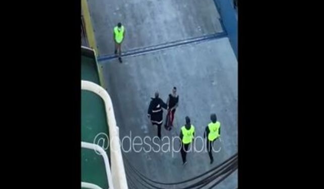 Моряки-одесситы отбили в Африке атаку пиратов на судно (ВИДЕО)