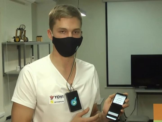 Украинские школьники изобрели маску, которая может диагностировать коронавирус (ФОТО) 3
