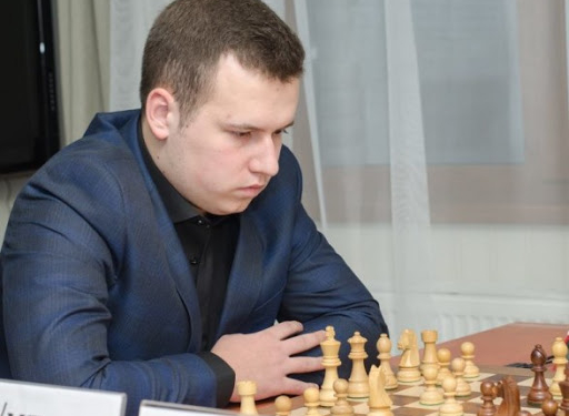 Украинский гроссмейстер стал первым на шахматном турнире в Италии