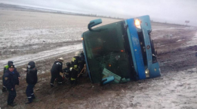 В РФ перевернулся автобус Москва-Донецк, есть погибшие и травмированные (ФОТО, ВИДЕО) 4