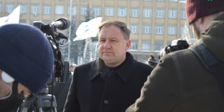 «Народ – не дойная корова!»: в Николаеве горожане вышли на протест против повышения тарифов (ФОТО и ВИДЕО)