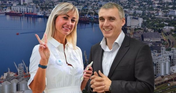 Введение платы за обеды младшеклассников в Николаеве раскалывает промэрскую коалицию