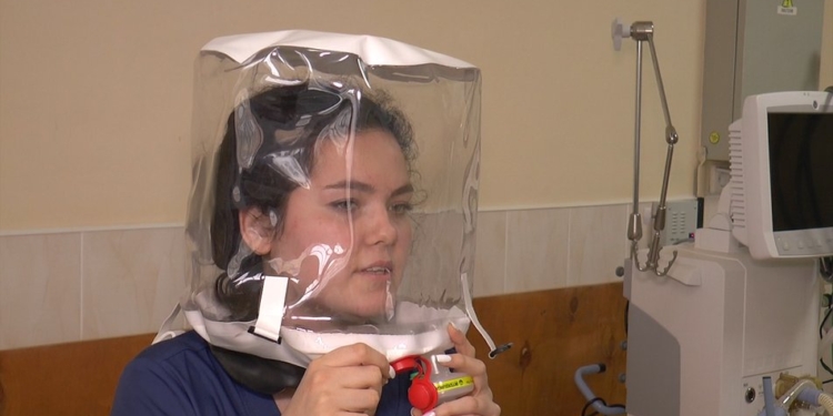 Николаевская больница купила шлемы для дыхания больных COVID за 15 тыс.грн. (ВИДЕО)