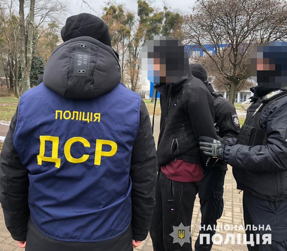 В Житомире задержали разведчиков за организацию наркоторговли (ФОТО) 1