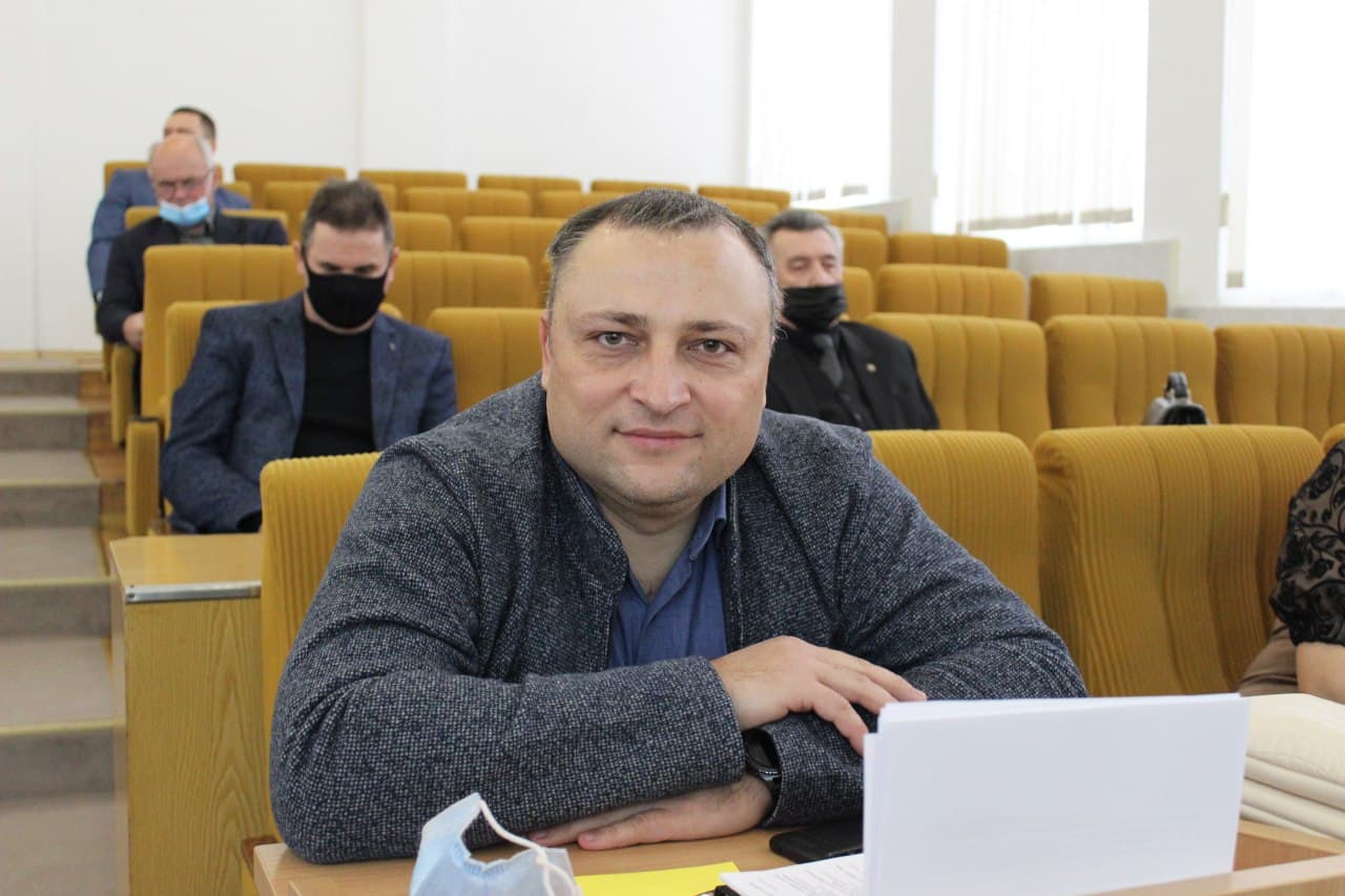 На Николаевщине новый райсовет передал больницу ОТГ, которая отказывается ее принимать