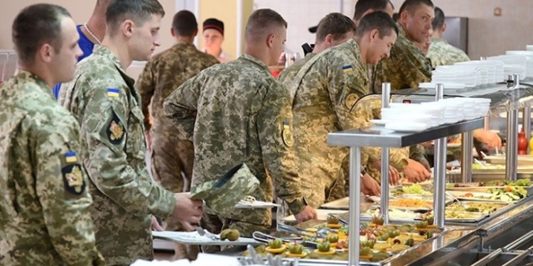 Воинским частям Николаевской области будут поставлять самые дорогие овощи – СМИ