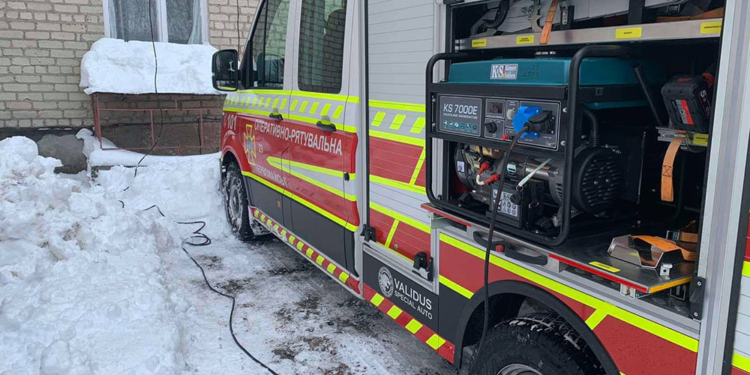 Спасатели обеспечили аварийное энергоснабжение роддома на Николаевщине