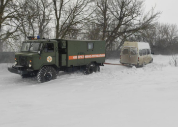 Ситуация на дорогах Николаевской области пока контролируема: спасатели только один раз отбуксировали застрявшее авто (ФОТО)