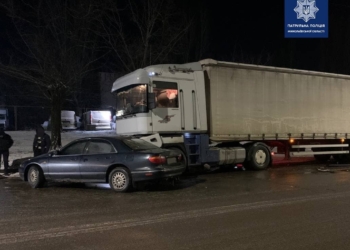 В Николаеве на ул.Космонавтов патрульные выявили сразу несколько пьяных водителей (ФОТО)