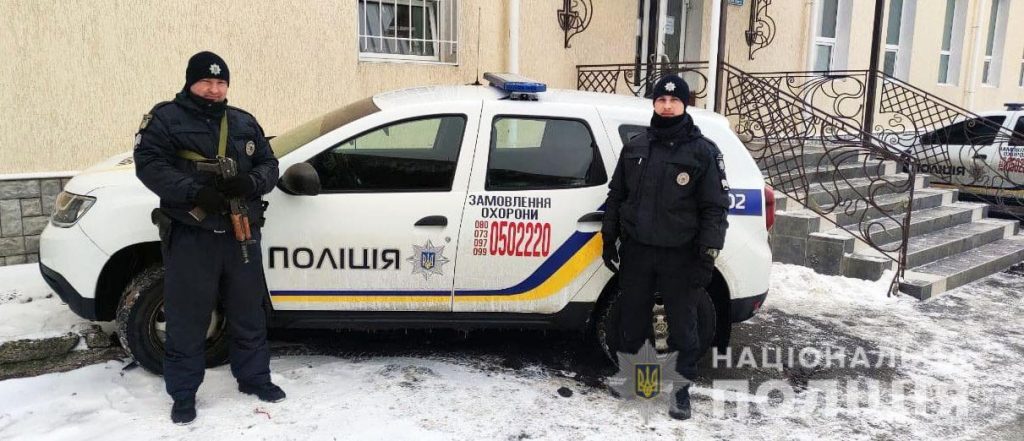В Николаеве полицейские охраны задержали пьяного киевлянина с наркотиками 1