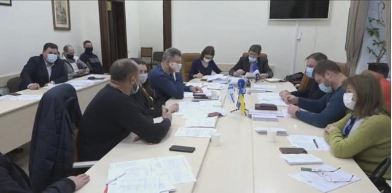 Депутатская комиссия хочет отстранения директора Департамента ЖКХ Николаевского горсовета на период следствия
