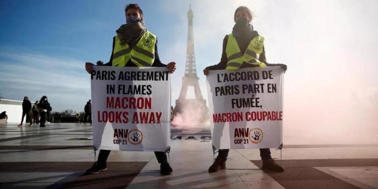 Во Франции суд признал власти виновными в климатическом кризисе