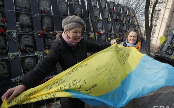 Что для нардепов Революция Достоинства? Потерпевшие и адвокаты семей Небесной Сотни просят ВР дать оценку событиям на Майдане