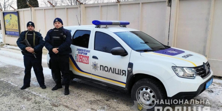 В Южноукраинске ограбили женщину – забрали телефон. Грабитель сказал, что она ему должна (ФОТО)