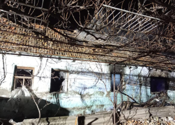 В Вознесенске пожарные тушили жилой дом (ФОТО)