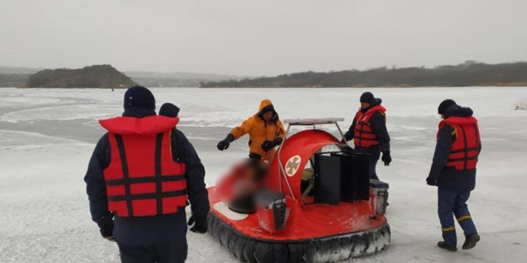 Николаевские спасатели нашли тела рыбаков, пропавших вчера (ФОТО)