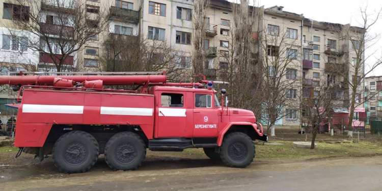 На Николаевщине утром загорелась квартира в 5-этажке – там никого не было (ФОТО)
