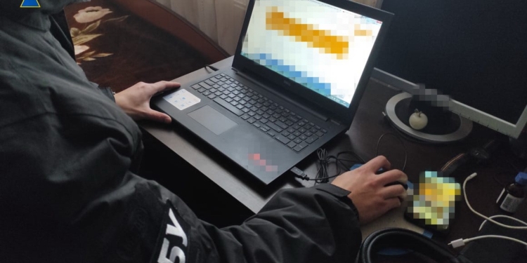 СБУ разоблачила сеть интернет-агитаторов, призывавших к захвату власти и расправе над правоохранителями, – один из них был из Николаева (ФОТО)