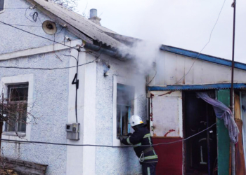 На пожарах в Николаевской области за сутки погибли двое – пожилые женщина и мужчина (ФОТО)