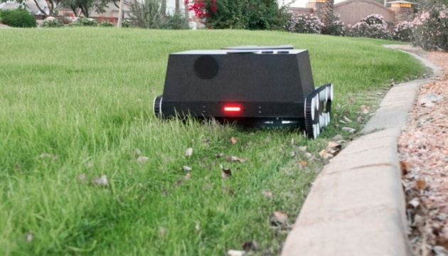 Мэру на заметку: в США создали робота с искусственным интеллектом, который умеет убирать снег