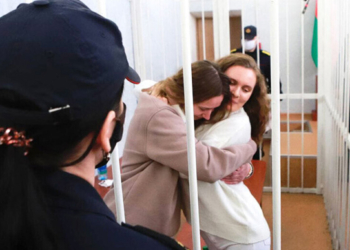 В Беларуси двум журналистками дали 2 года колонии за стрим разгона митинга