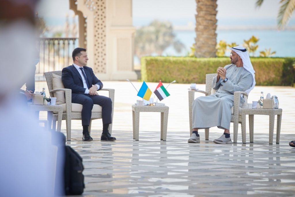 Президент Зеленский: "Первый день в ОАЭ был успешным- подписаны Меморандумы и контракты на $3 млрд." 3