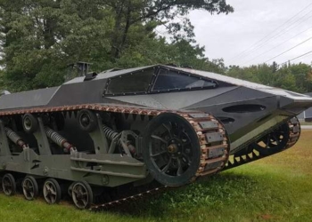 Чудо-машину для военных – электровездеход-амфибию показали украинские разработчики (ФОТО, ВИДЕО)