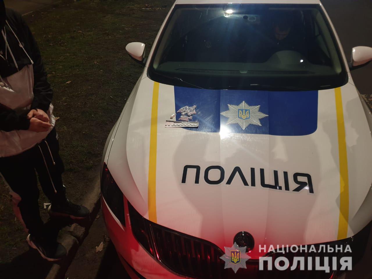 Миколаївська поліція знайшла злодіїв, які злили з МАНу 80 літрів дизпалива (ФОТО) 35