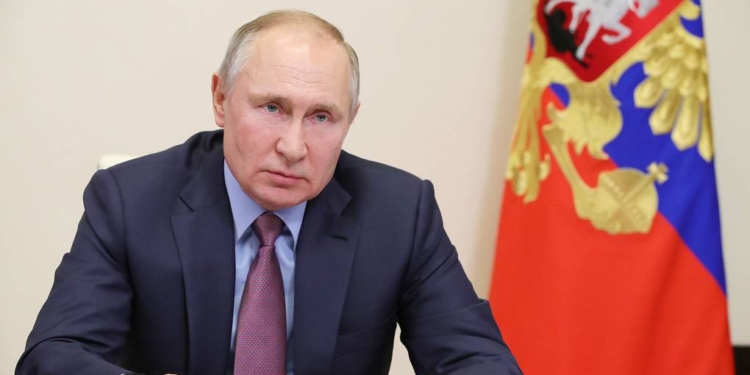 Путин заявил, что Донбасс не бросит ни при каких обстоятельствах