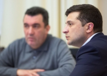 Зеленский и Данилов обсудили дальнейшие шаги после медведчуковских санкций. Штат СНБО увеличат