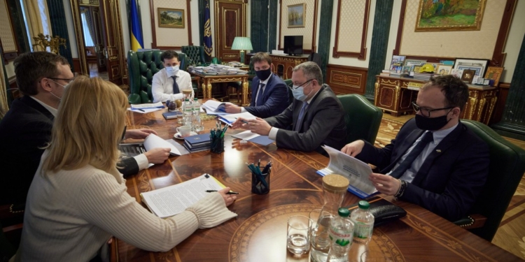 Зеленский назвал судебную систему в Украине самой большой общей проблемой