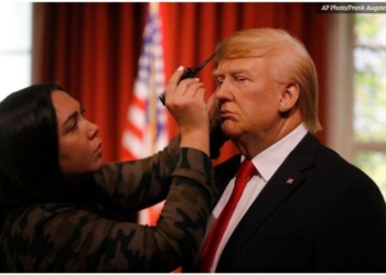 Сильно били. Из музея восковых фигур в Техасе пришлось убрать статую Трампа