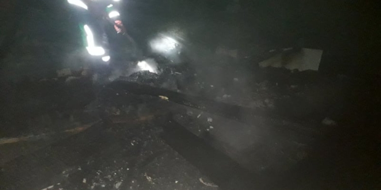 За сутки спасатели потушили 7 пожаров в экосистемах и хозпостройку (ФОТО)