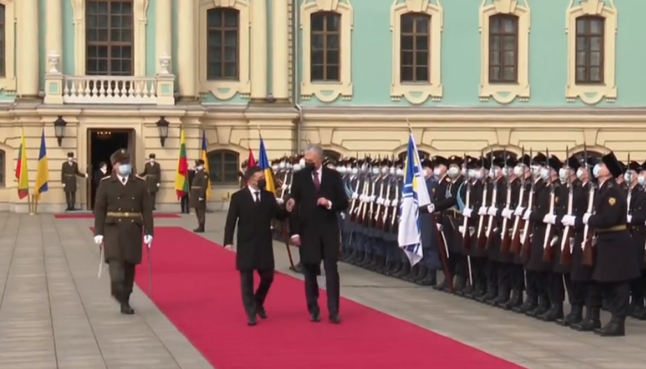Начался визит президента Литвы в Украину (ВИДЕО) 1