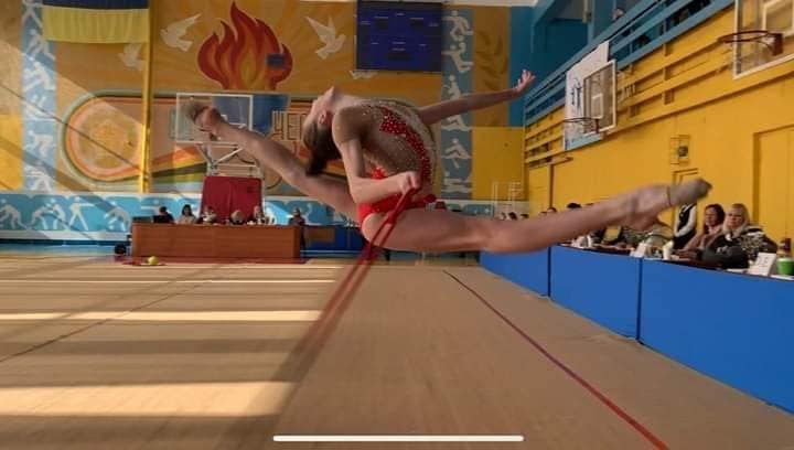 Юные николаевские гимнастки вернутся с чемпионата Украины с медалями (ФОТО) 1