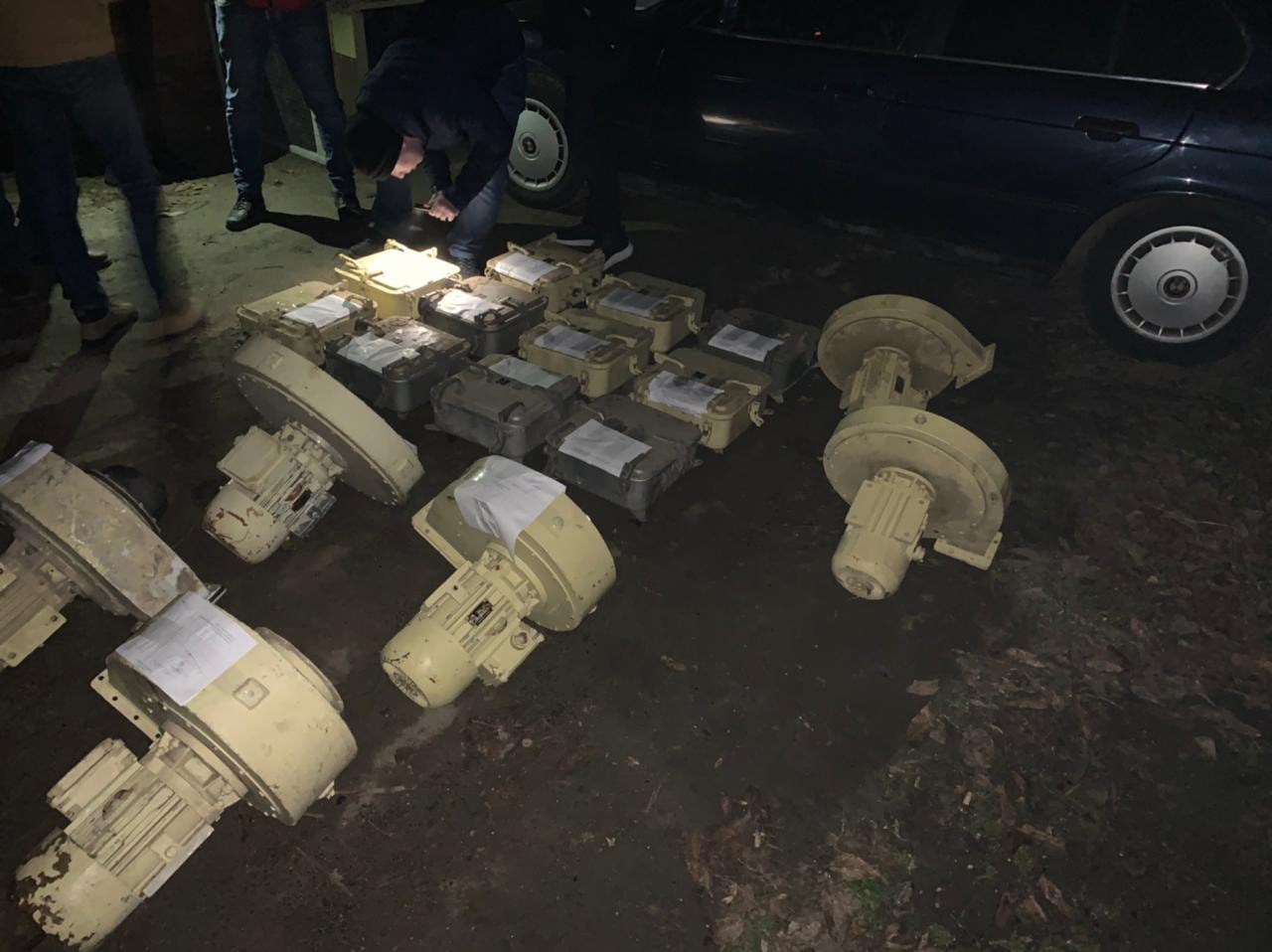 СБУ блокировала незаконную переправку корабельного оборудования в РФ, которую организовали жители Николаева (ФОТО)