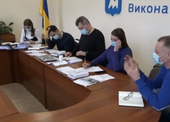 Депутаты Николаевского горсовета хотят разобраться с некачественным ремонтом крыши ОСМД «Антарес-Будом» (ВИДЕО)