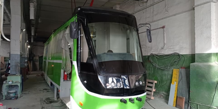 Первая пташка. Как на базе «КТМ-5» в Николаеве создают новый трамвай (ФОТО)