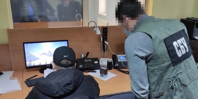 СБУ блокировала схему вмешательства в базы данных госструктур (ФОТО)