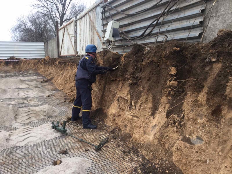 В Николаеве на стройке нашли старую мину. Взорвали правильно (ФОТО) 3