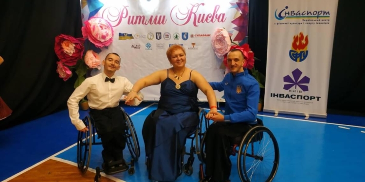 Николаевские танцоры на колясках заняли призовые места на чемпионате Украины (ФОТО, ВИДЕО)