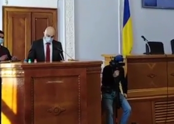 В Николаевском горсовете – новый депутат Евгений Павлович (ВИДЕО)