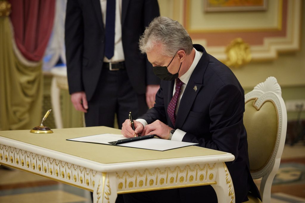 Зеленский и Науседа подписали Совместную декларацию о европейской перспективе Украины (ФОТО) 3