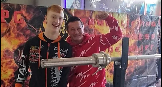 Николаевец с ДЦП выиграл соревнования по пауэлифтингу